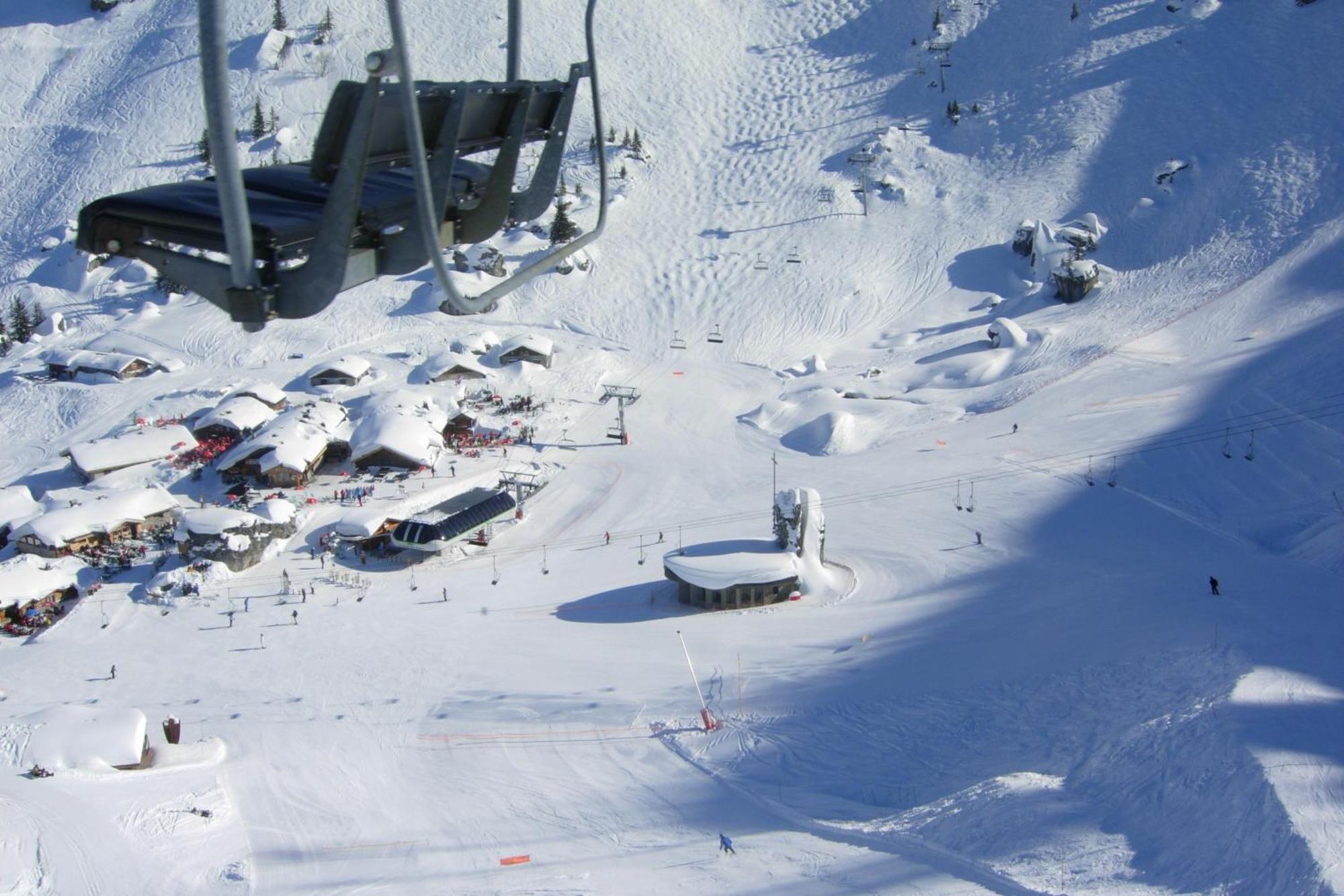 Au Bois De Lune Chatel Exterior photo